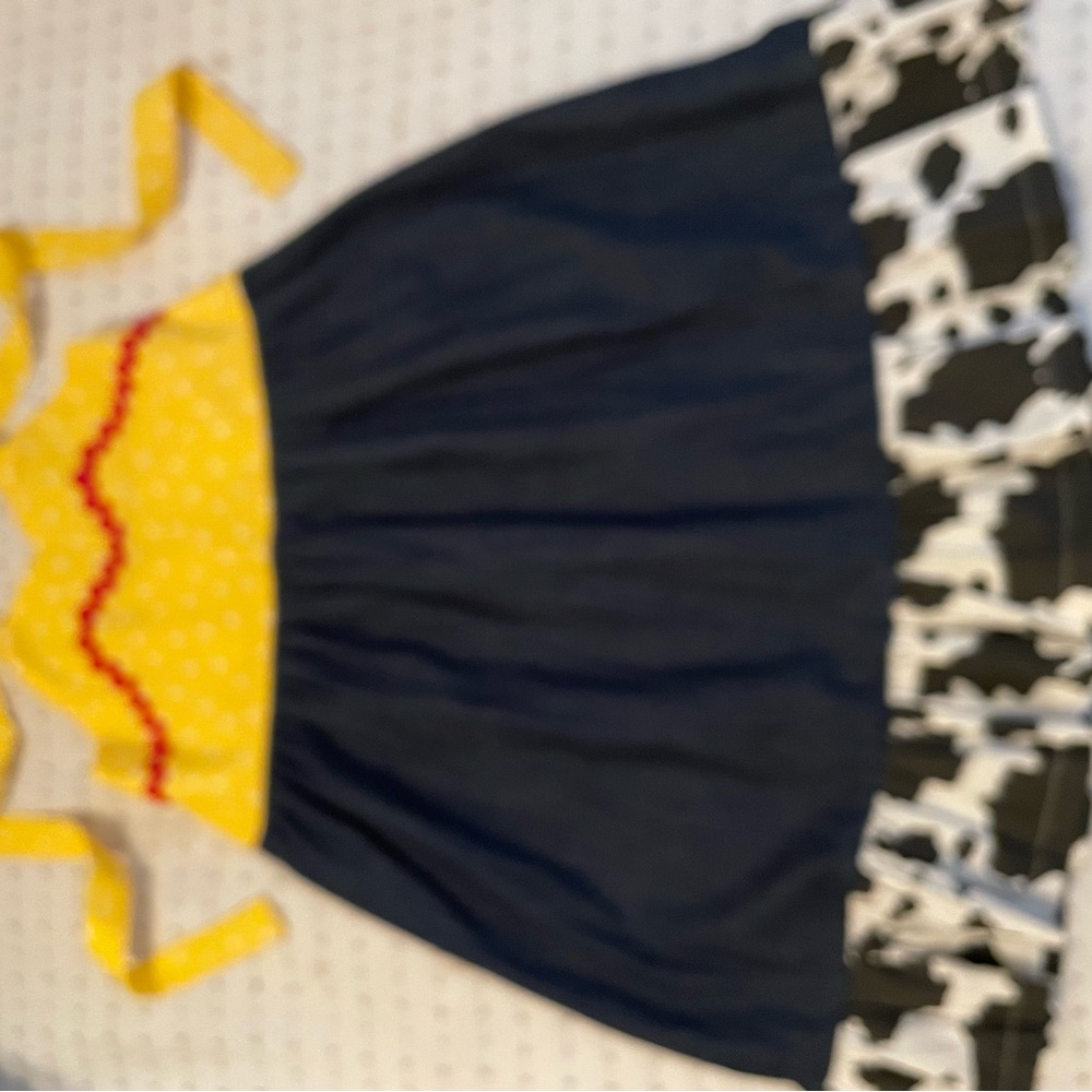 Jessie Inspired Play Dress 7/8 - Picture 3 of 6